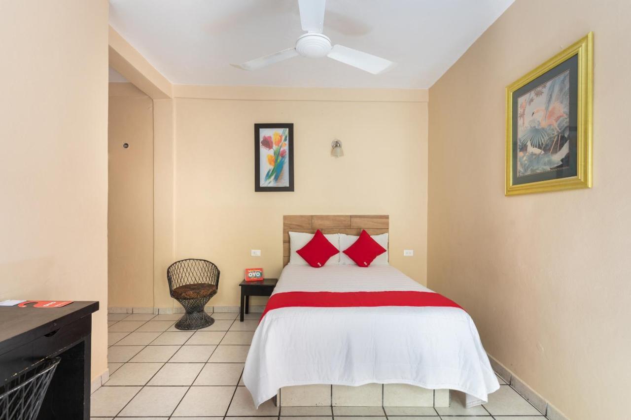 Hotel Costa Azul Τσετουμάλ Εξωτερικό φωτογραφία