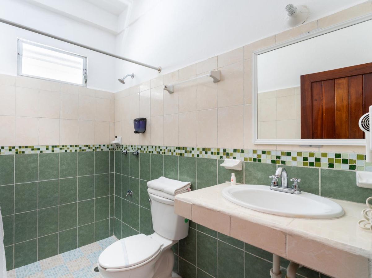 Hotel Costa Azul Τσετουμάλ Εξωτερικό φωτογραφία